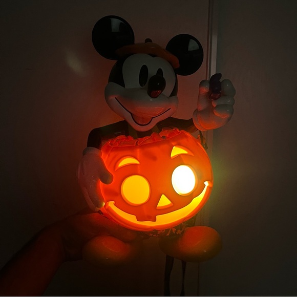 Disney Parks 2024 Mickey Mouse Halloween Popcorn Bucket NEW